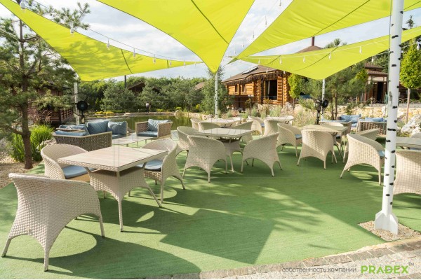 Club Chalet